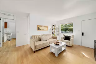 651 NE 60th St, Miami, FL 33137 - Photo 11