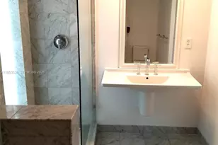 6580 Indian Creek Dr, Miami Beach, FL 33141 - Photo 21