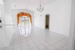 8224 SW 157th Ct, Miami, FL 33193 - Photo 3