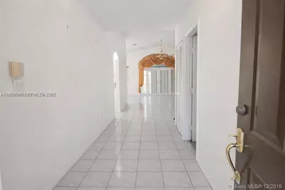 8224 SW 157th Ct, Miami, FL 33193 - Photo 13