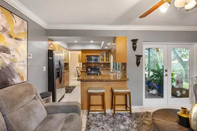 6370 SW 33rd St, Miramar, FL 33023 - Photo 15