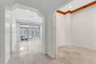 8244 Lakeview Dr, West Palm Beach, FL 33412 - Photo 11