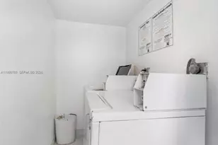 710 11th St, Miami Beach, FL 33139 - Photo 15