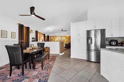 1975 NW 191st Ave, Pembroke Pines, FL 33029 - Photo 51