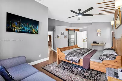 1975 NW 191st Ave, Pembroke Pines, FL 33029 - Photo 59