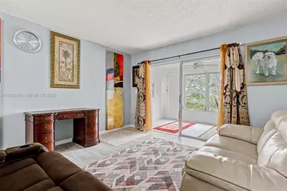1040 Country Club Dr #306, Margate, FL 33063 - Photo 9