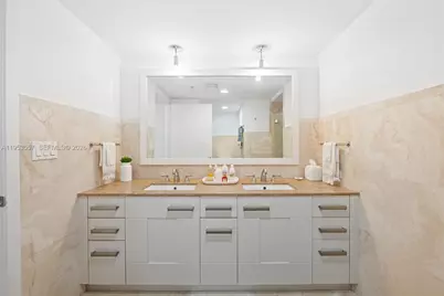 3540 Main Hwy #207, Miami, FL 33133 - Photo 15