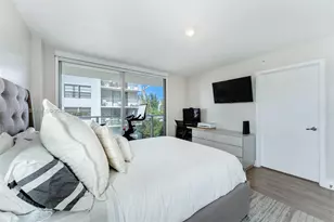 1025 92nd St, Bay Harbor Islands, FL 33154 - Photo 15