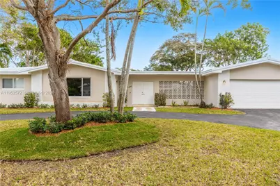 13905 SW 78th Ct, Palmetto Bay, FL 33158 - Photo 1