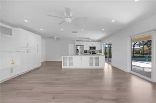 13905 SW 78th Ct, Palmetto Bay, FL 33158 - Photo 5