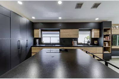 3464 SW 51st St, Hollywood, FL 33312 - Photo 17