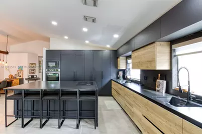 3464 SW 51st St, Hollywood, FL 33312 - Photo 19