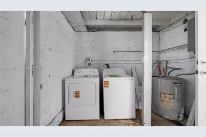 4285 SW 48th Ct, Dania Beach, FL 33314 - Photo 29