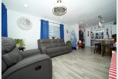 10910 SW 217th Ter, Miami, FL 33170 - Photo 5