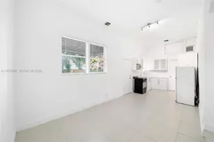 3262 Elizabeth St, Miami, FL 33133 - Photo 5