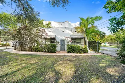 3262 Elizabeth St #ST, Miami, FL 33133 - Photo 11