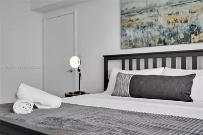 1750 N Bayshore Dr #5310, Miami, FL 33132 - Photo 29