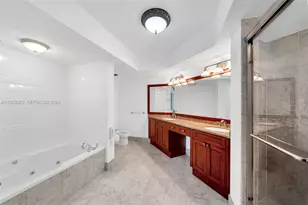 3598 NE Yacht Club Dr, Aventura, FL 33180 - Photo 27