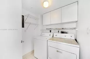 3598 NE Yacht Club Dr, Aventura, FL 33180 - Photo 41