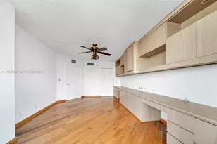 3598 NE Yacht Club Dr, Aventura, FL 33180 - Photo 35