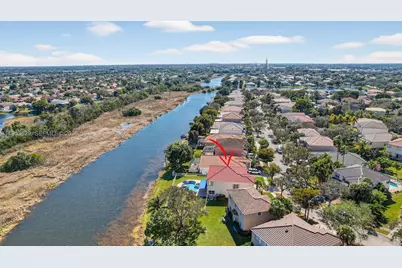 1303 NW 167th Ave, Pembroke Pines, FL 33028 - Photo 49