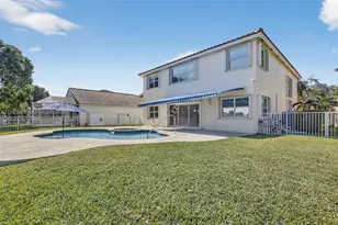 1303 NW 167th Ave, Pembroke Pines, FL 33028 - Photo 41