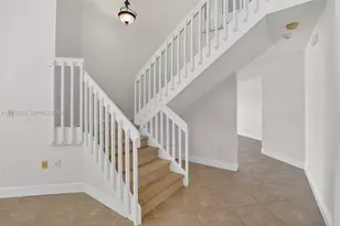 1303 NW 167th Ave, Pembroke Pines, FL 33028 - Photo 13