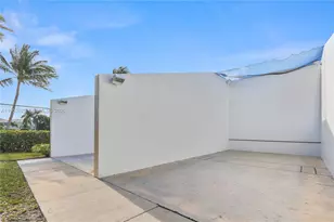 1303 NW 167th Ave, Pembroke Pines, FL 33028 - Photo 81