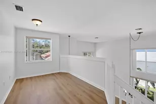 1303 NW 167th Ave, Pembroke Pines, FL 33028 - Photo 39