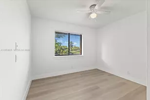 181 Wimbledon Lake Dr, Plantation, FL 33324 - Photo 23