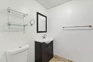 181 Wimbledon Lake Dr, Plantation, FL 33324 - Photo 19