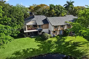 181 Wimbledon Lake Dr, Plantation, FL 33324 - Photo 29