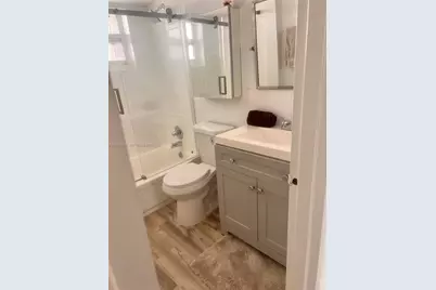 1300 Lincoln Rd #B902, Miami Beach, FL 33139 - Photo 11