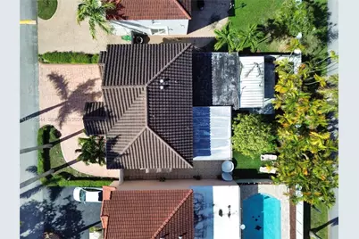 12415 NW 7th St, Miami, FL 33182 - Photo 37