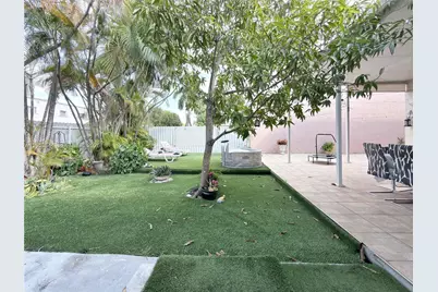 12415 NW 7th St, Miami, FL 33182 - Photo 15