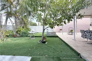 12415 NW 7th St, Miami, FL 33182 - Photo 15