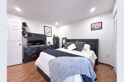 12415 NW 7th St, Miami, FL 33182 - Photo 33