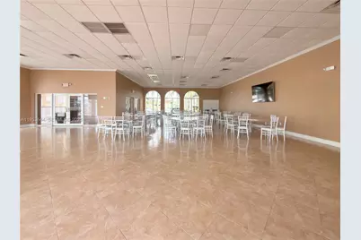 12415 NW 7th St, Miami, FL 33182 - Photo 51