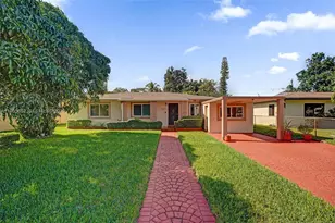 16200 NE 8th Ct, North Miami Beach, FL 33162 - Photo 1