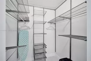 19601 E Country Club Dr, Aventura, FL 33180 - Photo 7