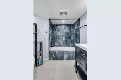 9421 Fontainebleau Blvd #101-35, Miami, FL 33172 - Photo 15