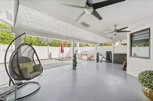 11611 SW 9th Ct, Pembroke Pines, FL 33025 - Photo 35