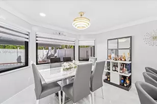 11611 SW 9th Ct, Pembroke Pines, FL 33025 - Photo 11