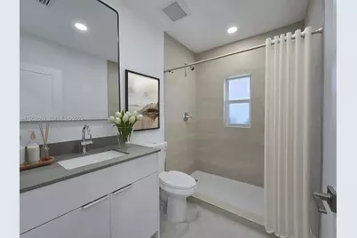 765 NW 45th St, Miami, FL 33127 - Photo 31