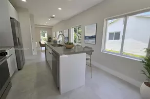 765 NW 45th St, Miami, FL 33127 - Photo 15