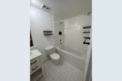 10 SW South River Dr #802, Miami, FL 33130 - Photo 3