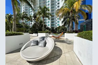 951 Brickell Ave #3304, Miami, FL 33131 - Photo 21