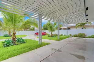 2247 NW 2nd St, Miami, FL 33125 - Photo 3