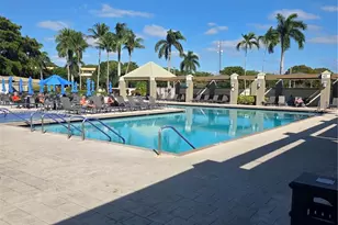 2805 Victoria Way, Coconut Creek, FL 33066 - Photo 45