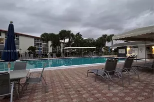 2805 Victoria Way, Coconut Creek, FL 33066 - Photo 27